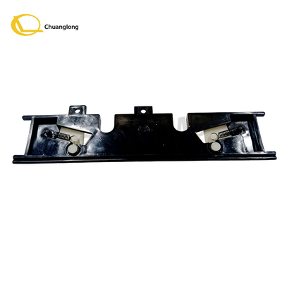 445-0582423 4450582423 ATM Spare Parts NCR S1 Plastic Cassette Truck Door With Pusher Assy NCR Cassette Pusher