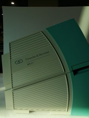 ATM Giesecke & Devrient Banknote Sorting Machine Exteral Display T0100557