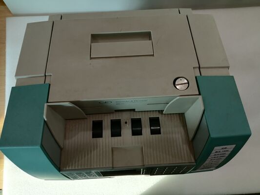 ATM Giesecke & Devrient Banknote Sorting Machine Exteral Display T0100557